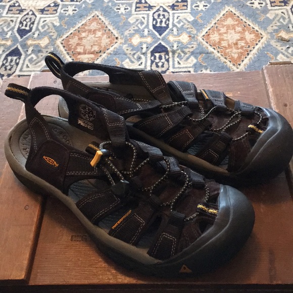 keen river sandals